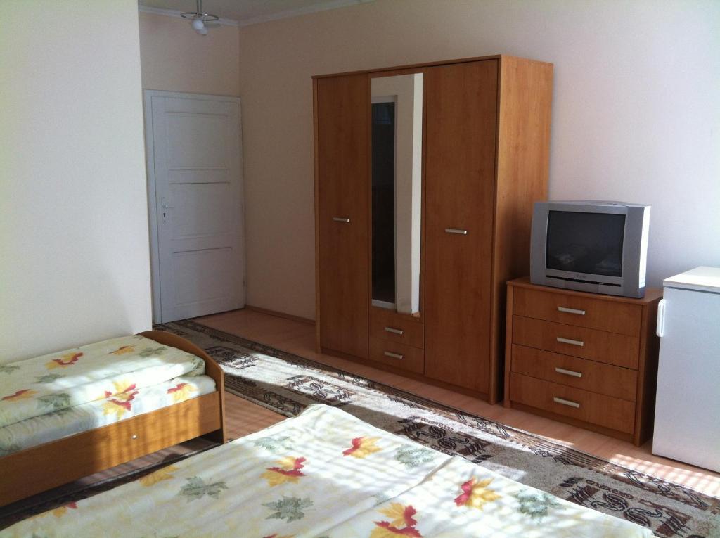 Family Hotel Velevi Velingrad Room photo